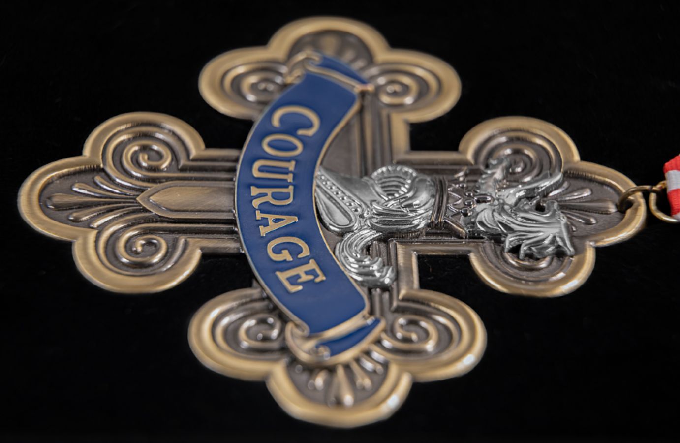 Wizard of Oz - Courage Medal Limited Edition Replica