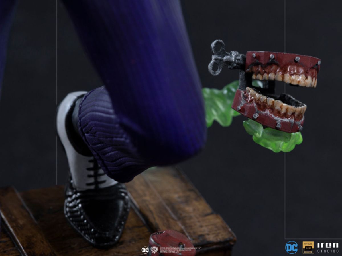 Batman - Joker Deluxe 1:10 Scale Statue