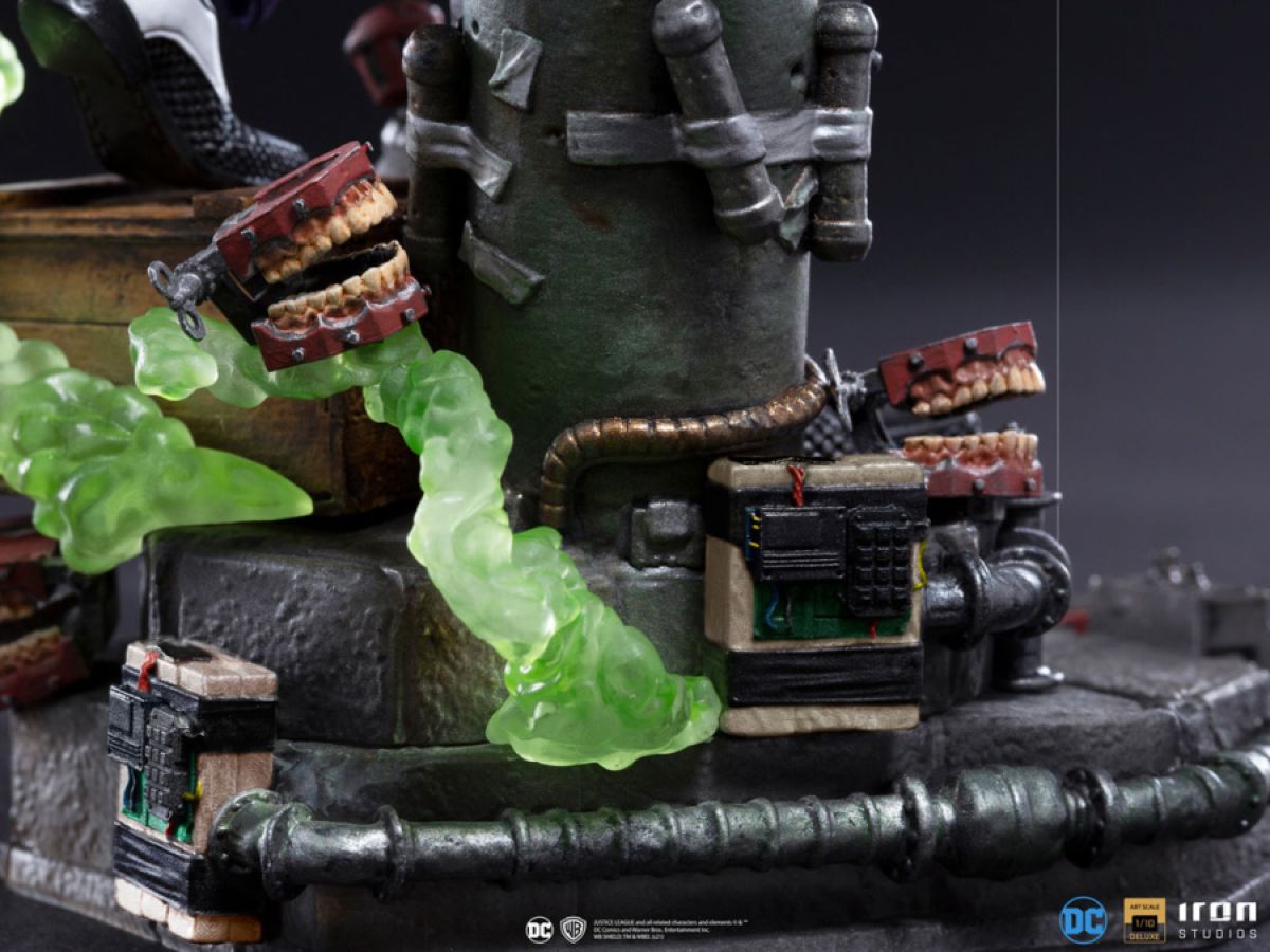 Batman - Joker Deluxe 1:10 Scale Statue