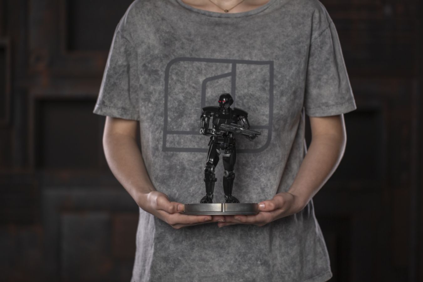 Star Wars: The Mandalorian - Dark Trooper 1:10 Scale Statue
