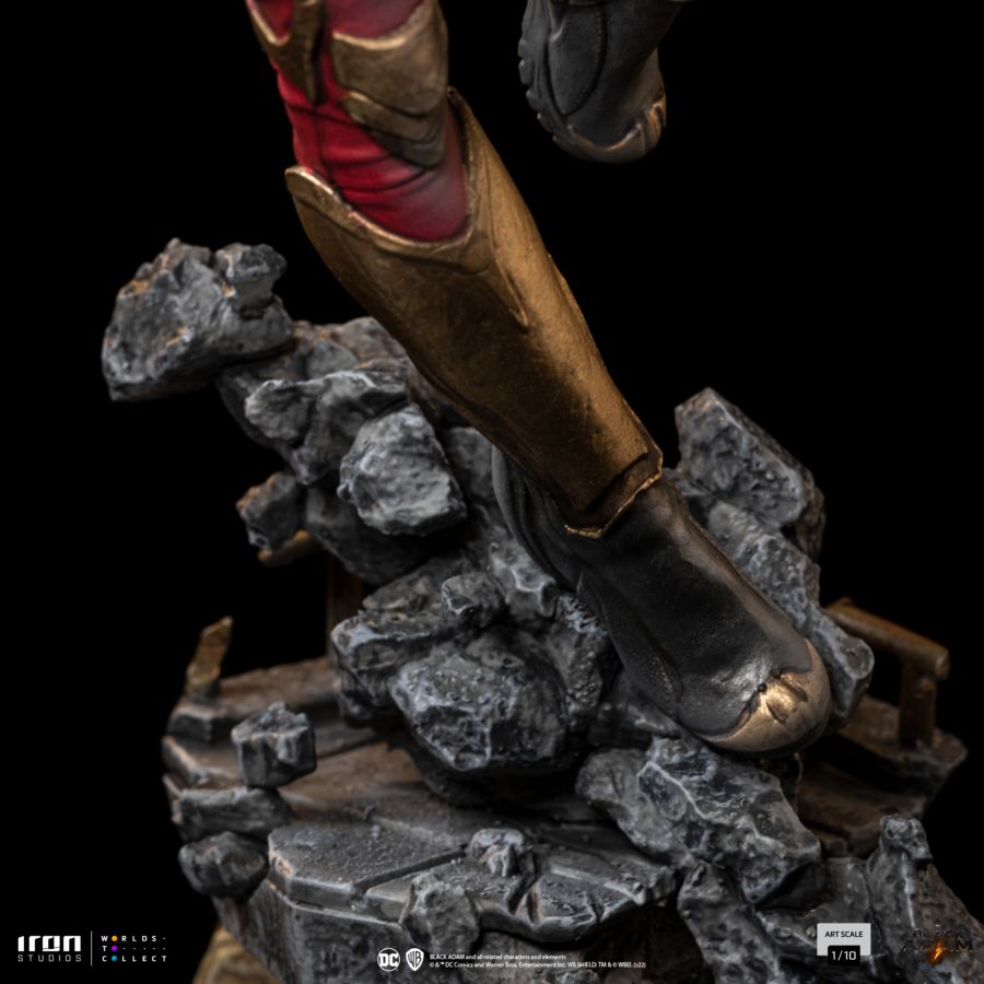 Black Adam - Hawkman 1:10 Scale Statue