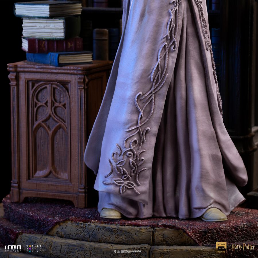 Harry Potter - Albus Dumbledore Deluxe 1:10 Scale Statue
