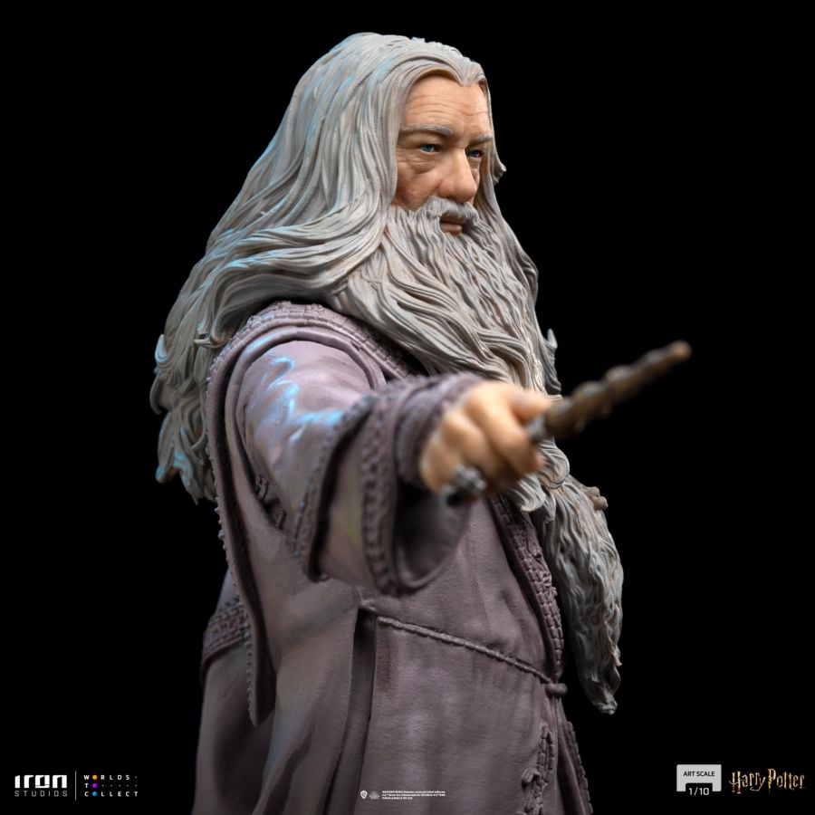 Harry Potter - Albus Dumbledore 1:10 Scale Statue