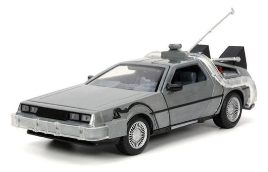 Back to the Future - Time Machine 1:24 Scale Hollywood Ride