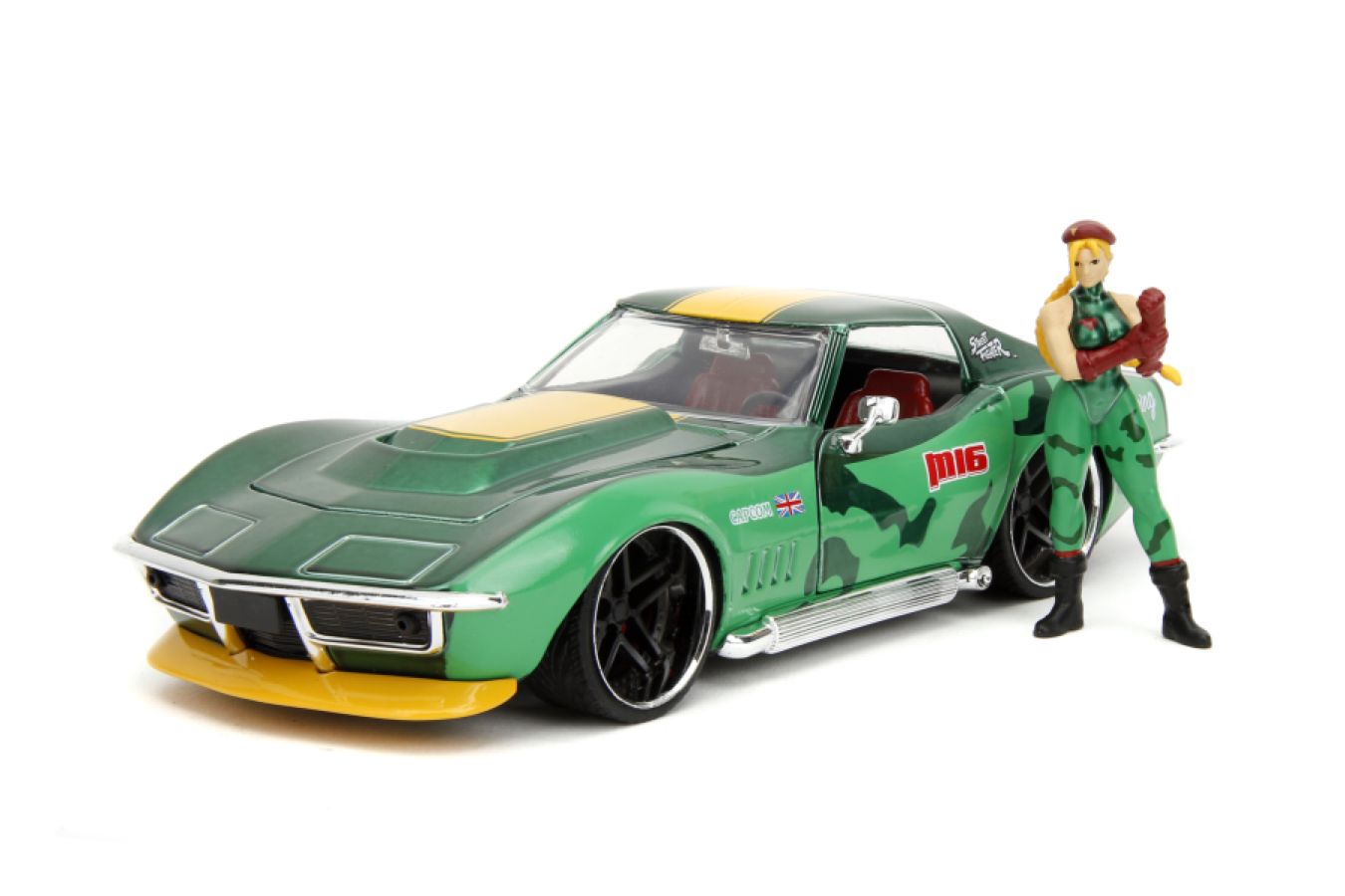 Street Fighter - Chevrolet Corvette Stingray ZL1 (1969) 1:22 Scale with Cammy Figure