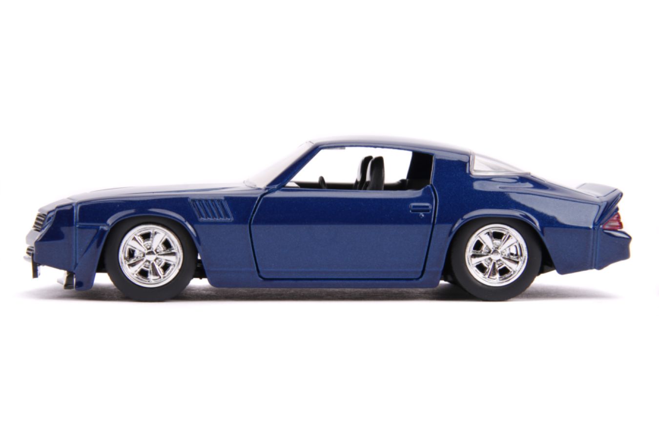 Stranger Things - 1979 Chevy Camero Z28 1:32 Hollywood Ride - Ozzie Collectables