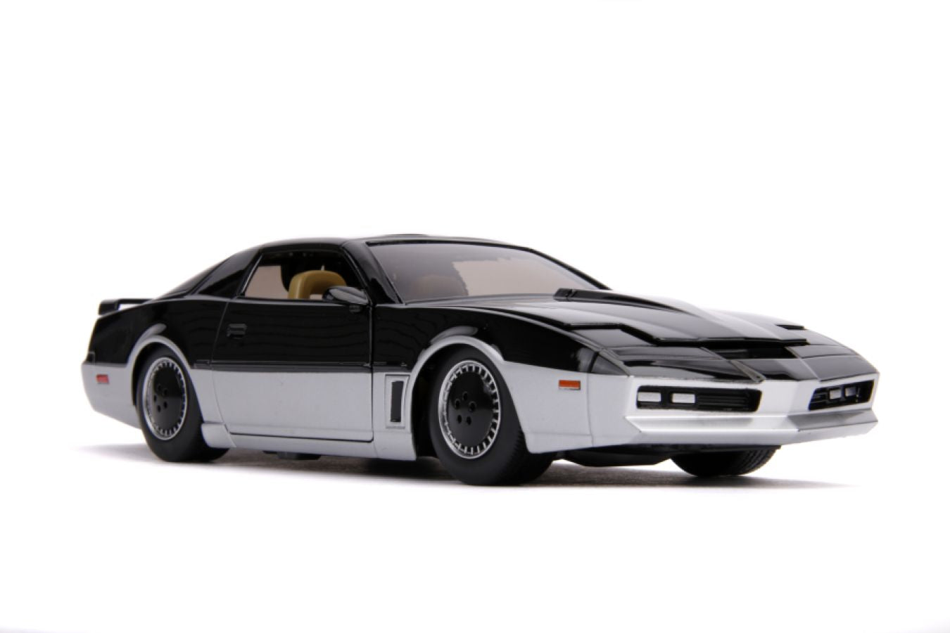 Knight Rider - K.A.R.R. 1982 Pontiac Firebird 1:24 Scale Hollywood Ride - Ozzie Collectables