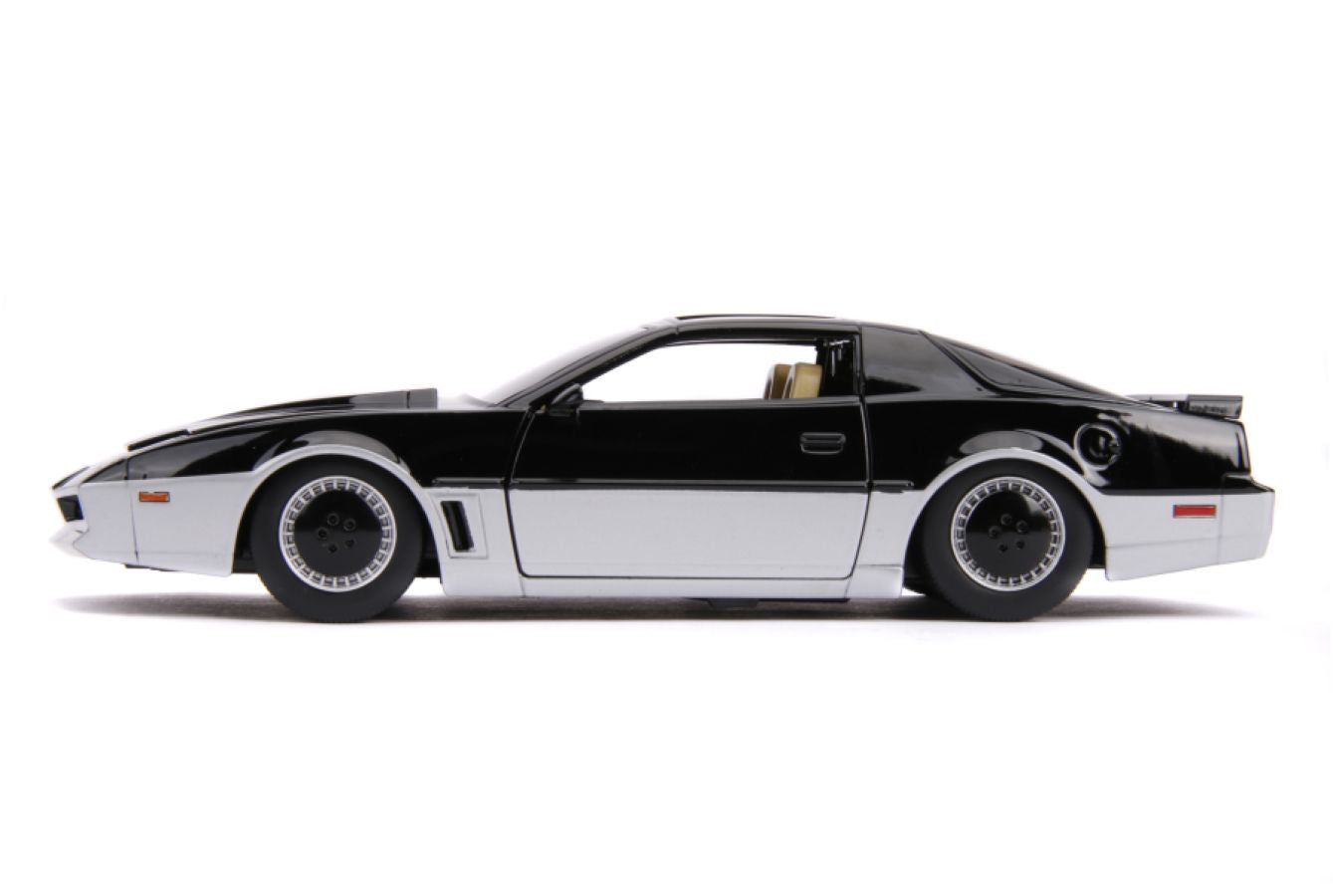 Knight Rider - K.A.R.R. 1982 Pontiac Firebird 1:24 Scale Hollywood Ride - Ozzie Collectables