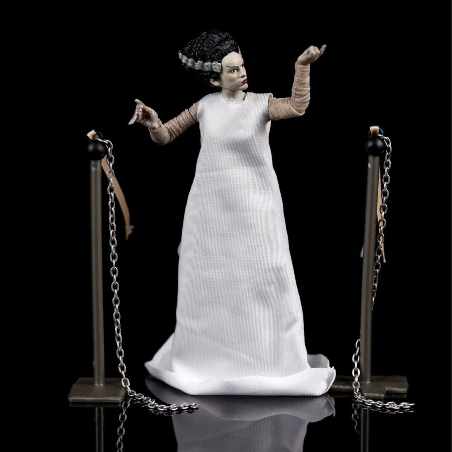 Universal Monsters - Frankenstein Bride 6" Action Figure