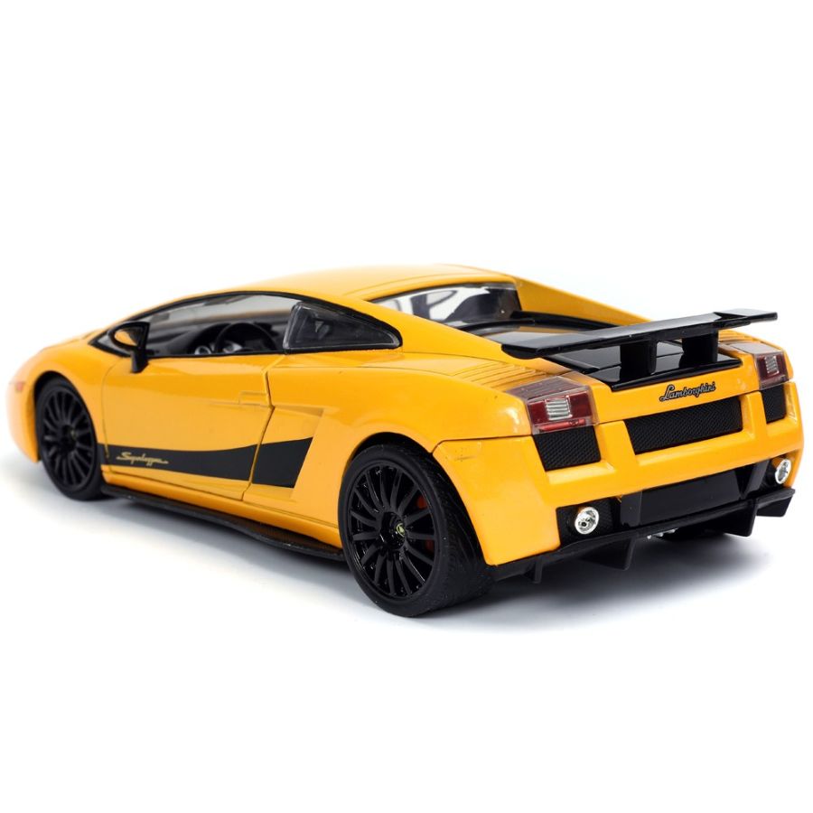 Fast and Furious - Lamboghini Gallardo 1:24 Scale Hollywood Ride