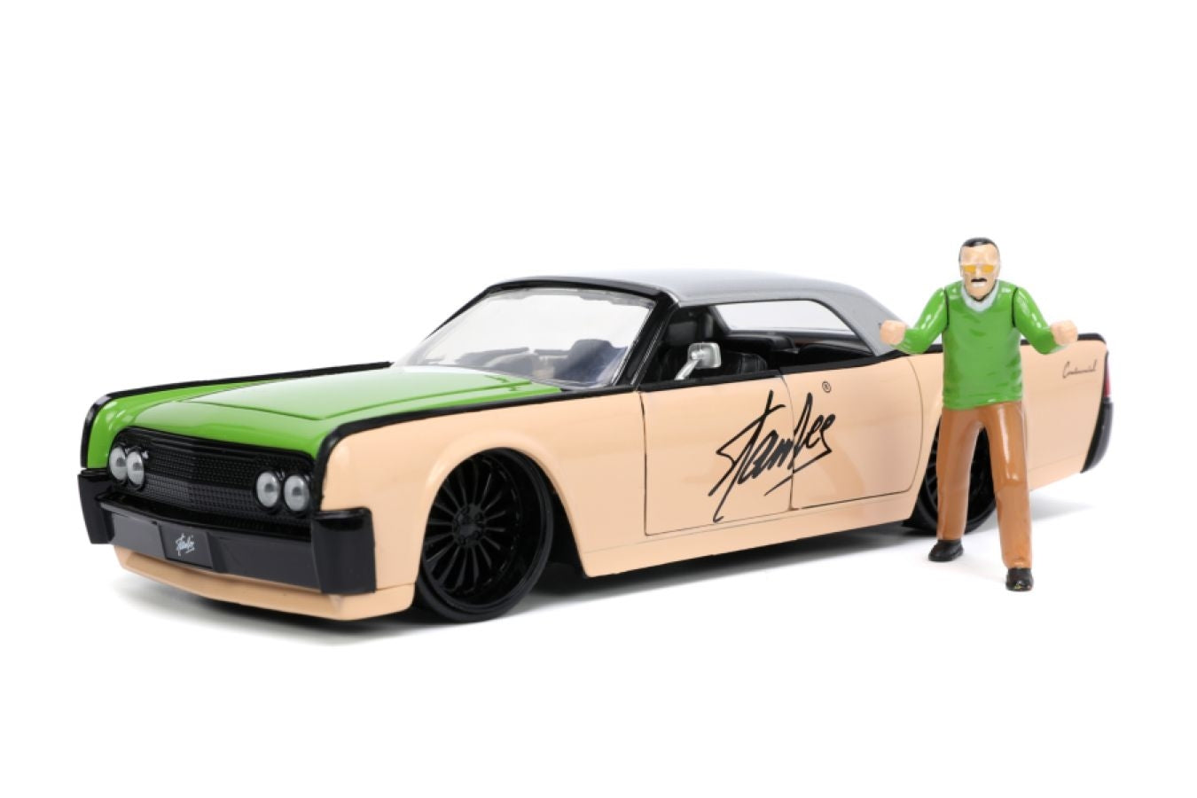 Stan Lee - 1963 Lincoln Continental with Stan 1:24 Scale Hollywood Ride