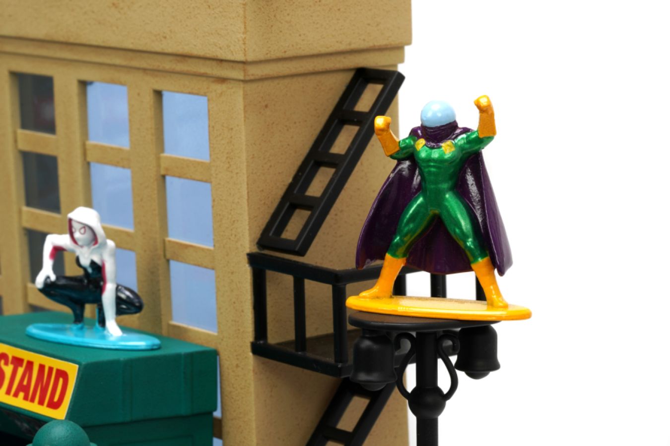 Spider-Man (comics) - New York City Deluxe Nano Scene Exclusive