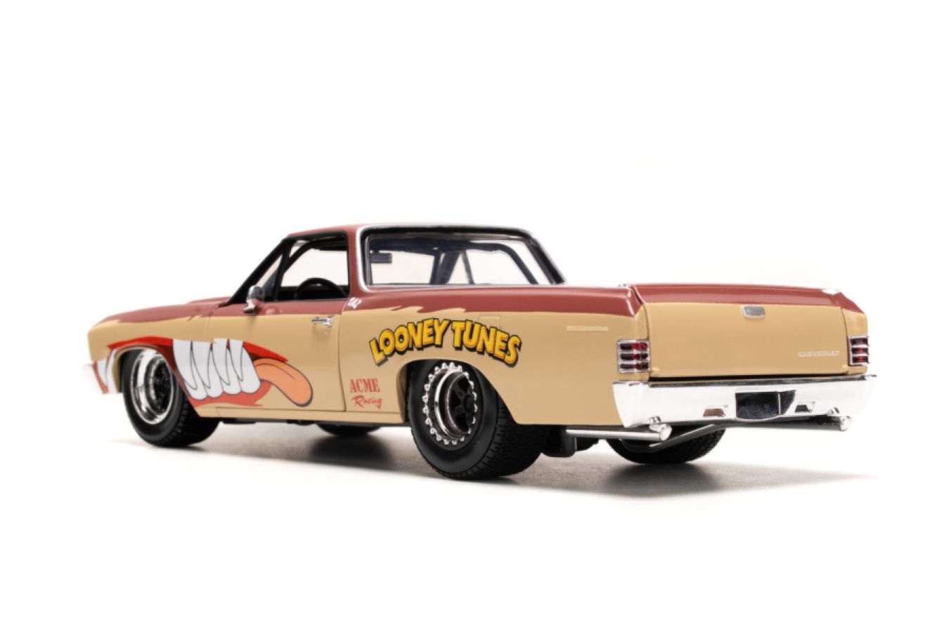 Looney Tunes - Chevy El Camino with Tassie Devil 1:24 Scale Diecast Vehicle