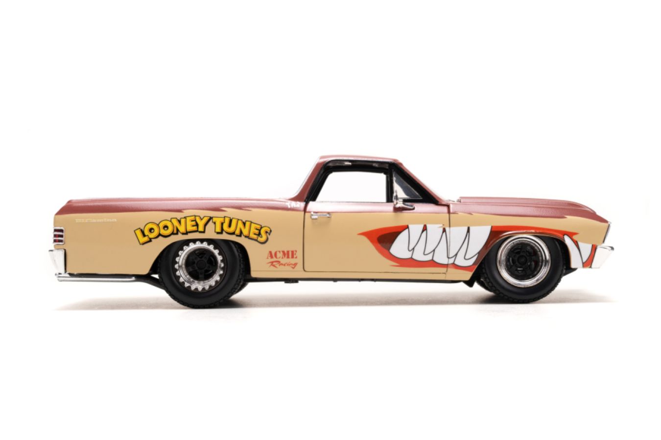 Looney Tunes - Chevy El Camino with Tassie Devil 1:24 Scale Diecast Vehicle