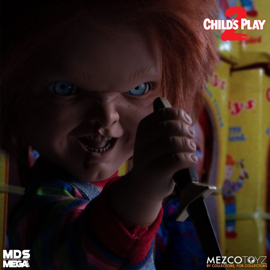 Child's Play 2 - Menacing Chucky 15" Mega Figure