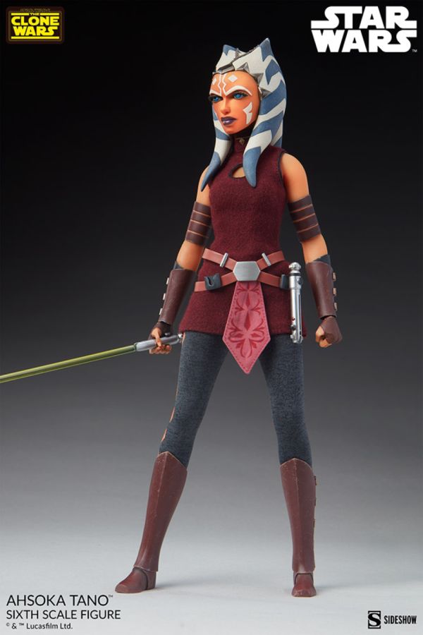 Star Wars: The Clone Wars - Ahsoka Tano 1:6 Scale Action Figure