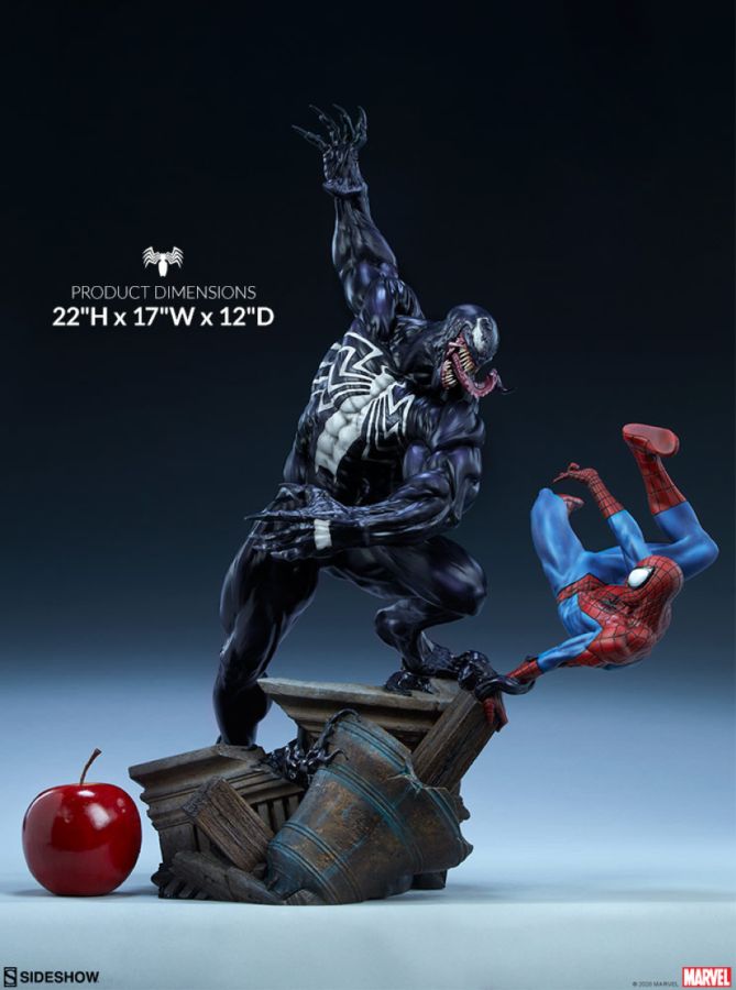 Spider-Man - Spider-Man vs Venom Maquette - Ozzie Collectables