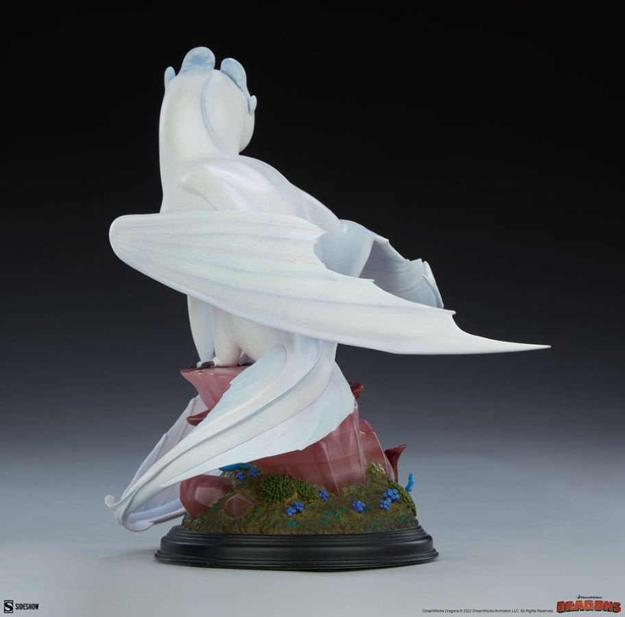 How to Train Your Dragon - Light Fury Statue