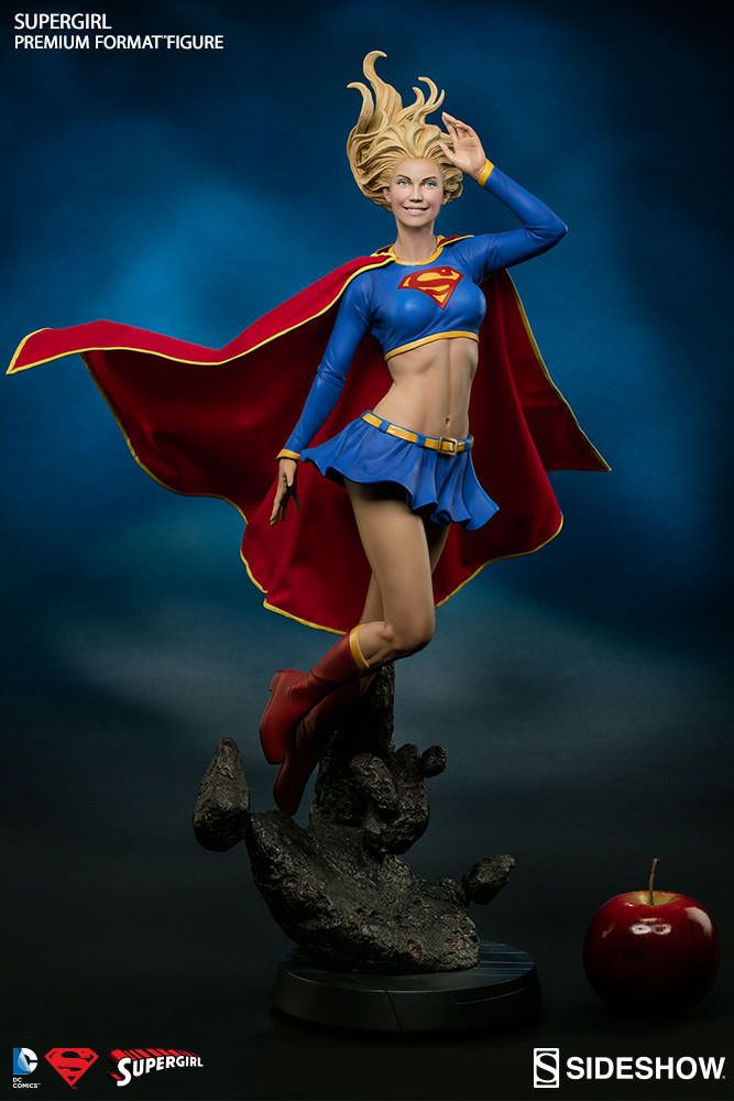 Superman - Supergirl Premium Format 1:4 Scale Statue - Ozzie Collectables