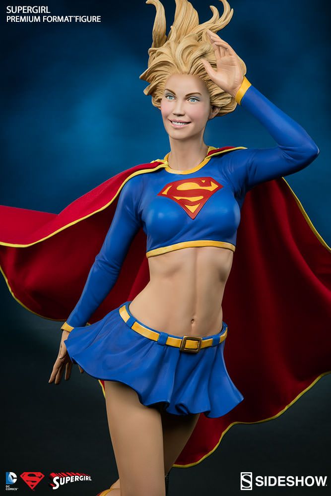 Superman - Supergirl Premium Format 1:4 Scale Statue - Ozzie Collectables