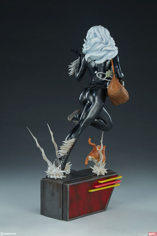 Spider-Man - Black Cat Statue - Ozzie Collectables