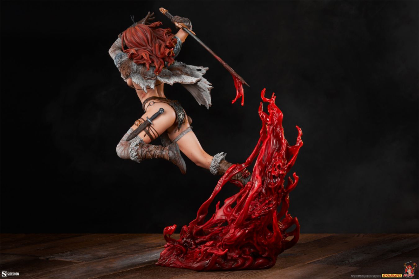 Red Sonja - A Savage Sword Premium Format Statue