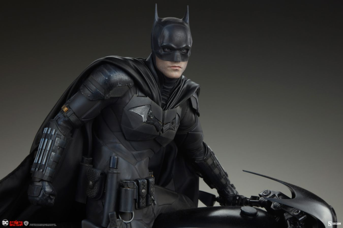 The Batman - Batman Premium Format Statue