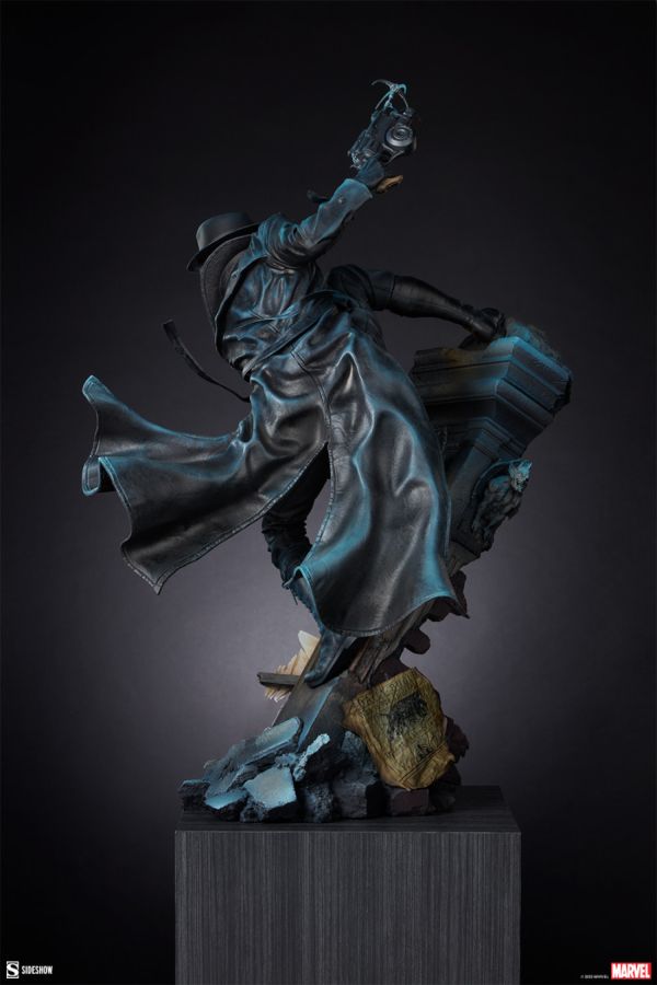 Spider-Man - Spider-Man Noir Premium Format Statue