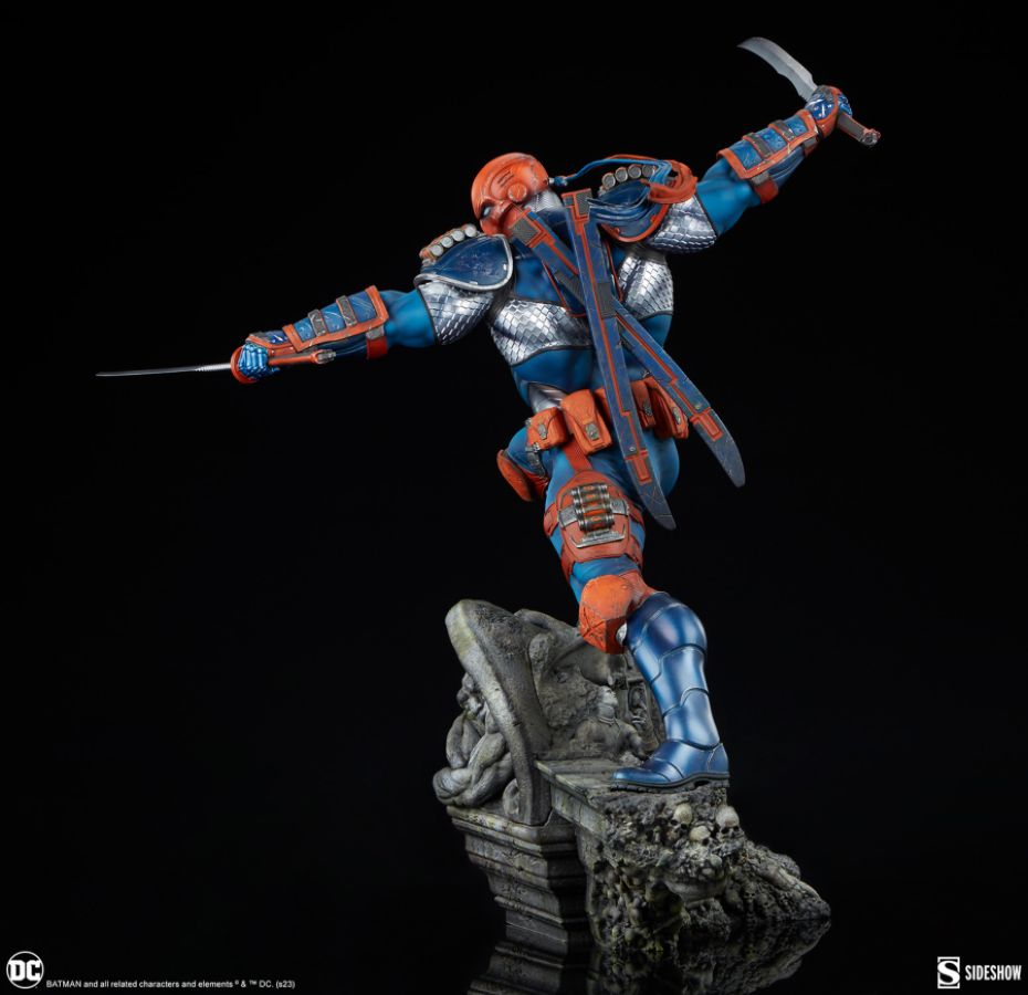 DC Comics - Deathstroke Premium Format Statue