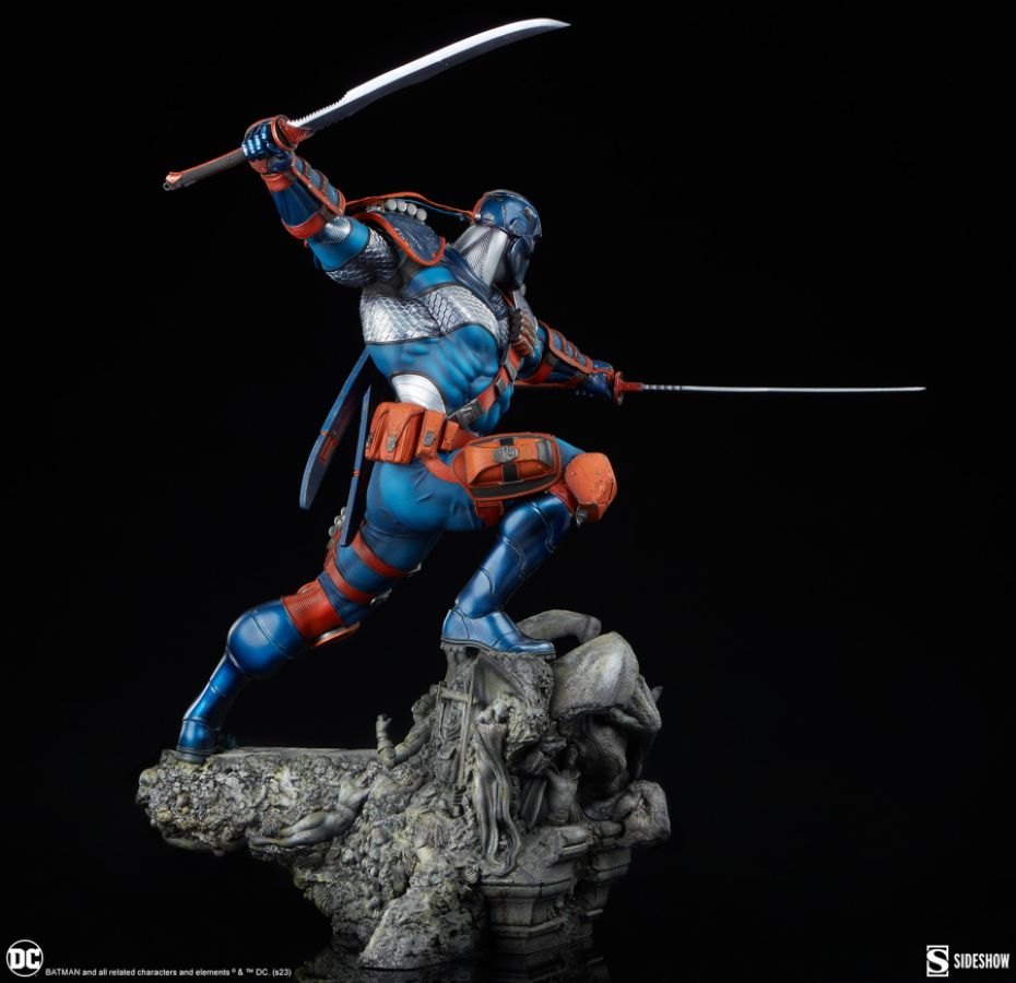 DC Comics - Deathstroke Premium Format Statue