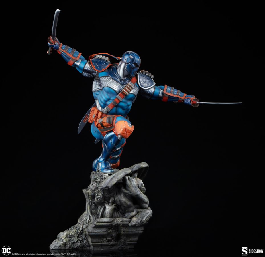 DC Comics - Deathstroke Premium Format Statue