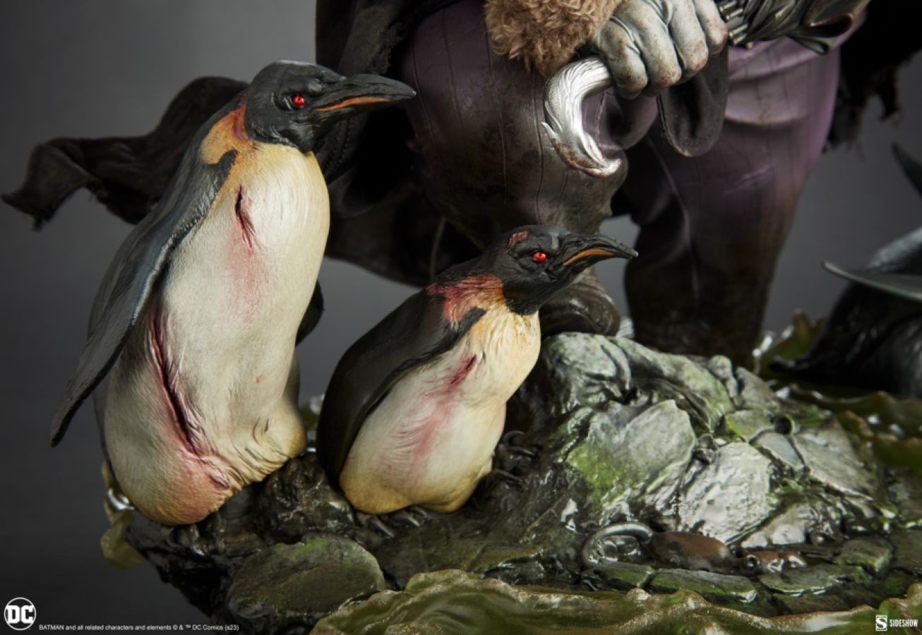 Batman - The Penguin Premium Format Statue