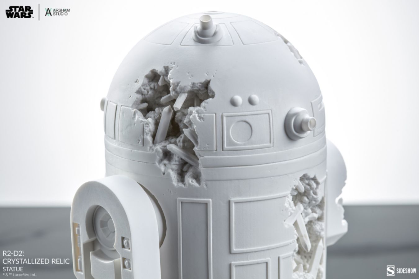 Star Wars - RD-D2 Crystallized Relic Statue