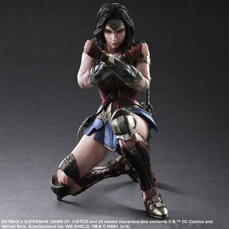 Batman v Superman: Dawn of Justice - Wonder Woman Play Arts Action Figure - Ozzie Collectables