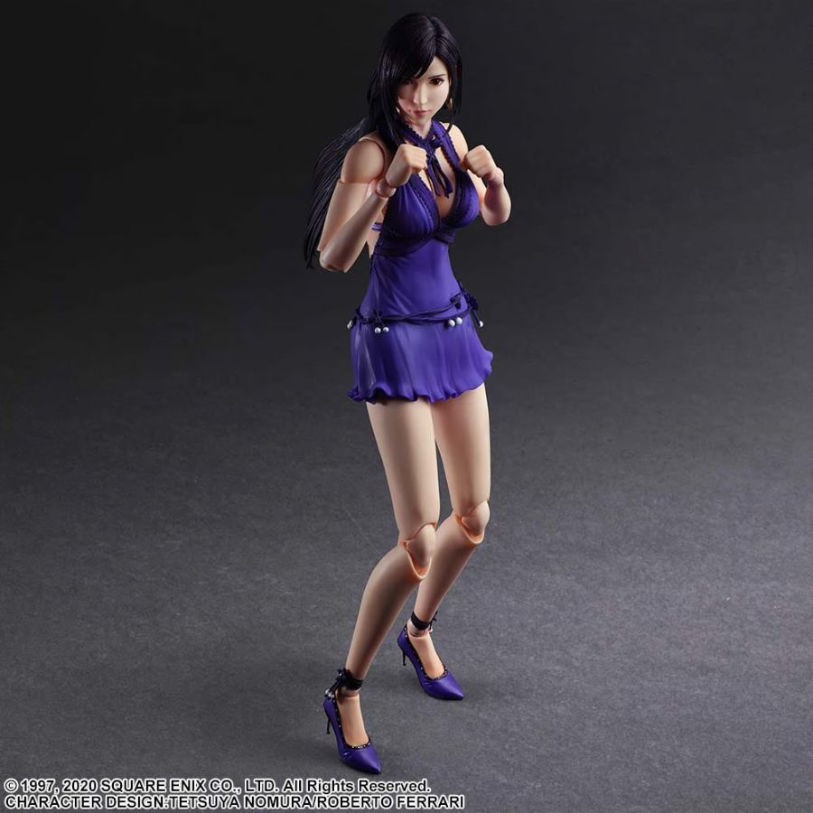 Final Fantasy VII - Tifa (Dress version) Play Arts Action Figure