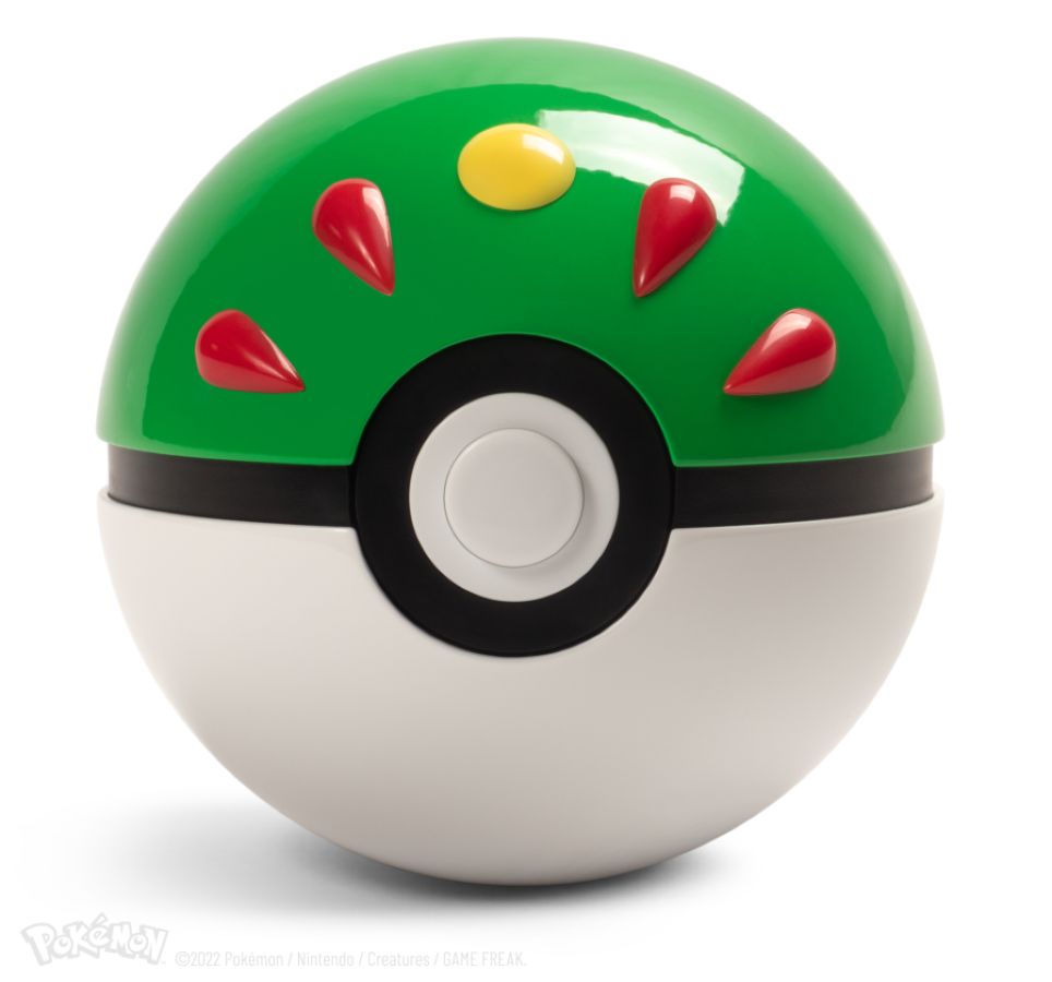 Pokemon - Friend Ball Prop Replica