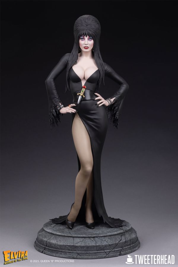 Elvira - Mistress of the Dark 1:4 Scale Maquette