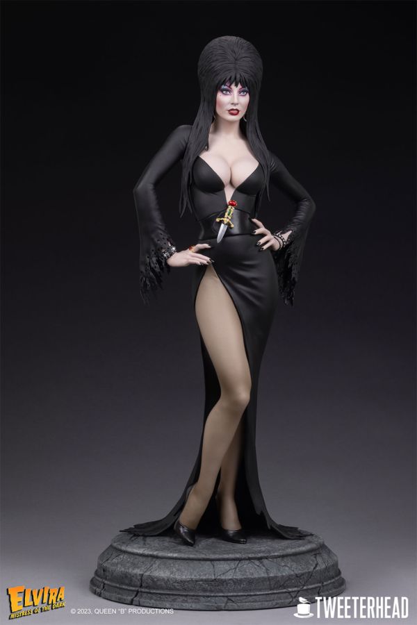 Elvira - Mistress of the Dark 1:4 Scale Maquette