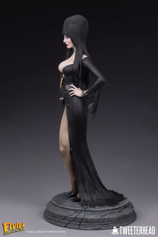 Elvira - Mistress of the Dark 1:4 Scale Maquette