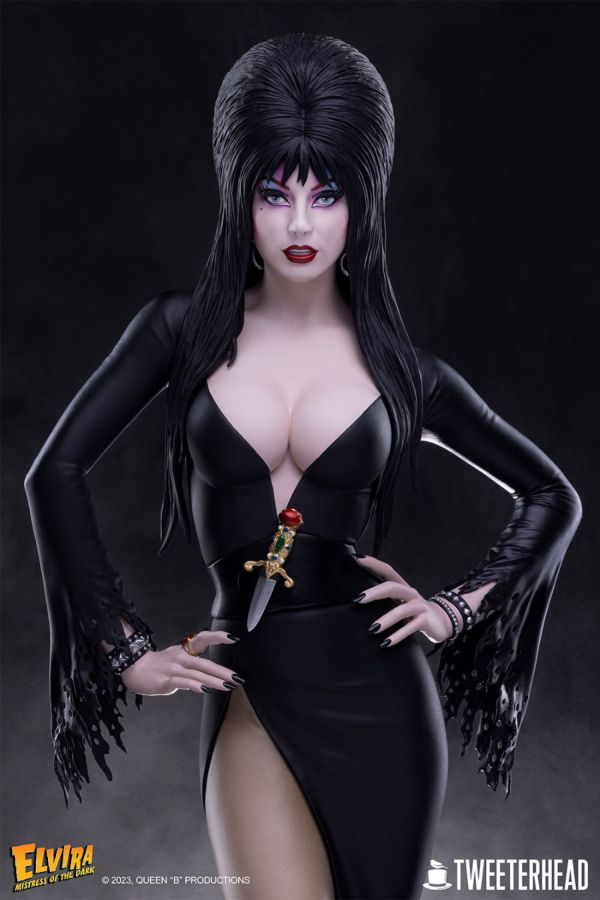 Elvira - Mistress of the Dark 1:4 Scale Maquette