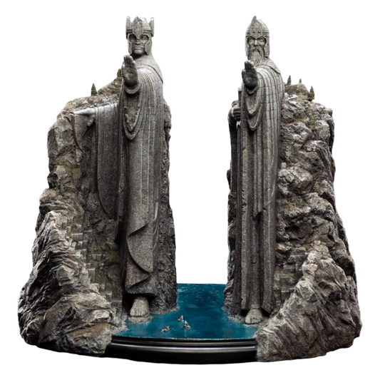 The Lord of the Rings - The Argonath Diorama