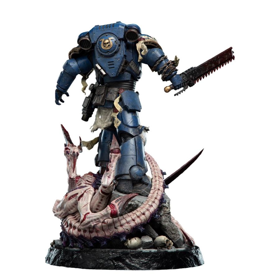 Warhammer 40,000 - Lieutenant Titus Battleline Edition 1:6 Statue
