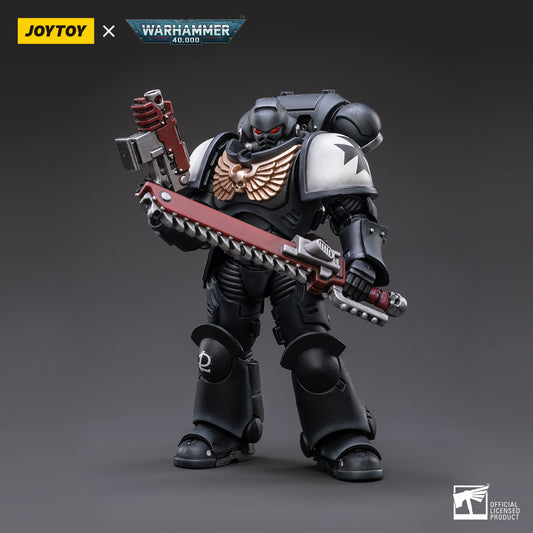 Space Marine Miniatures: 1/18 Scale Space Marines Black Templars Outriders Brother Valtus