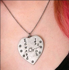 Twilight - Jewellery Heart Arrow Necklace - Ozzie Collectables